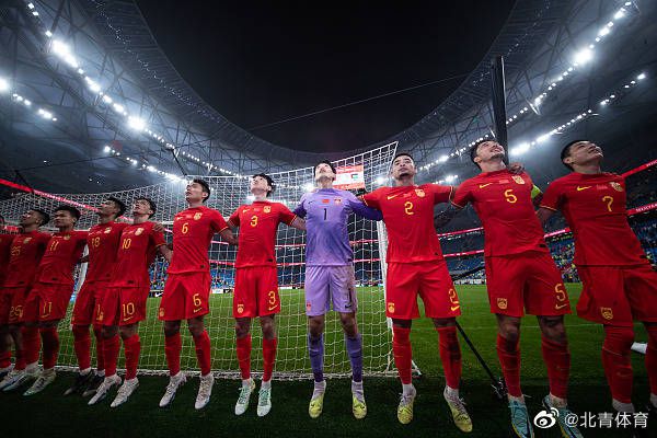 一边亲一边摸下奶的韩剧七个女人